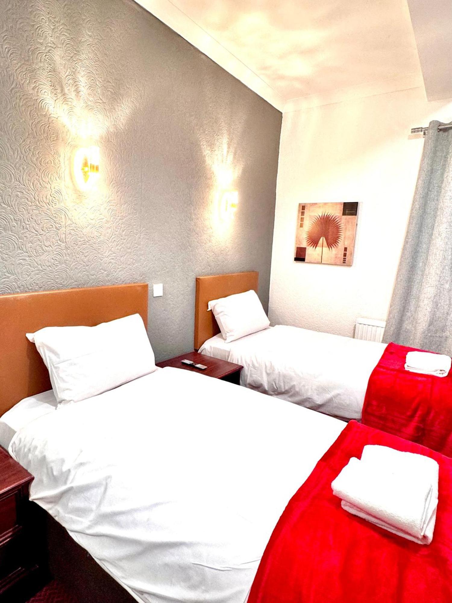 George And Dragon Place Inn 3*