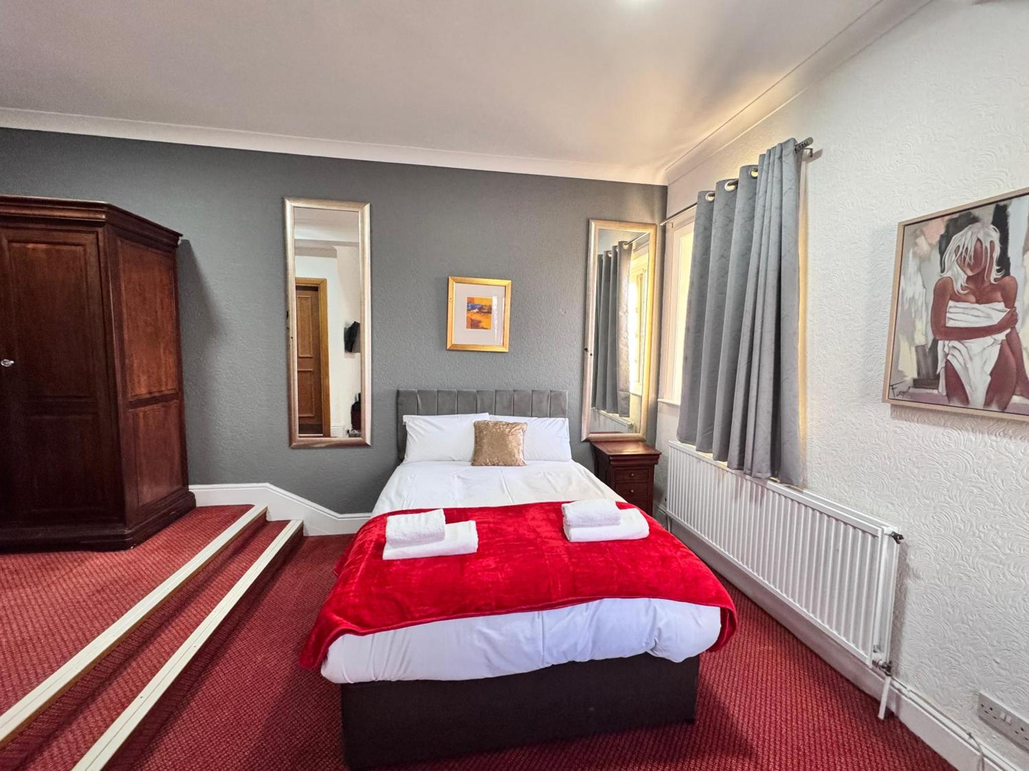 George And Dragon Place 3* Chester